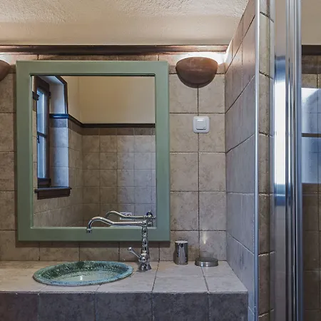 Bed & Breakfast Arxontiko Mytilineou - Skretaion 4*