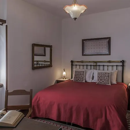 Arxontiko Mytilineou - Skretaion Bed & Breakfast 4*