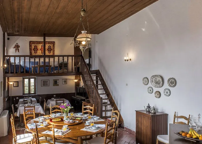 Bed and breakfast Arxontiko Mytilineou - Skretaion 4*