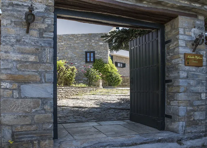 Arxontiko Mytilineou - Skretaion 4*